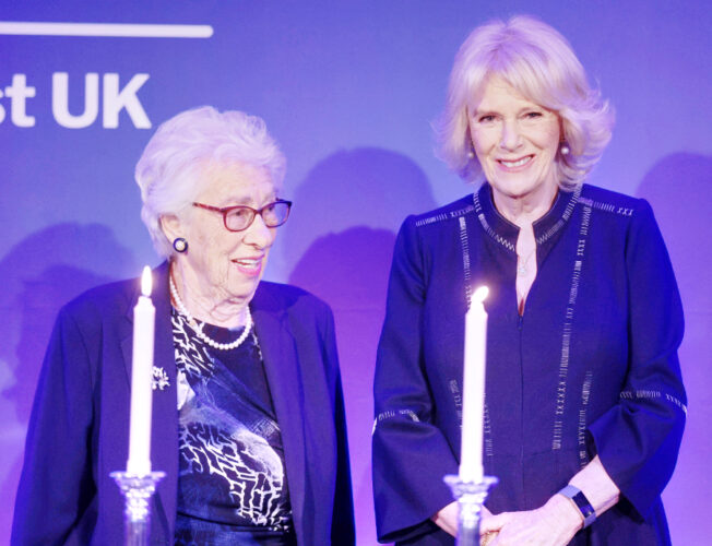 Holocaust survivor Eva Schloss, stepsister of Anne Frank, dies